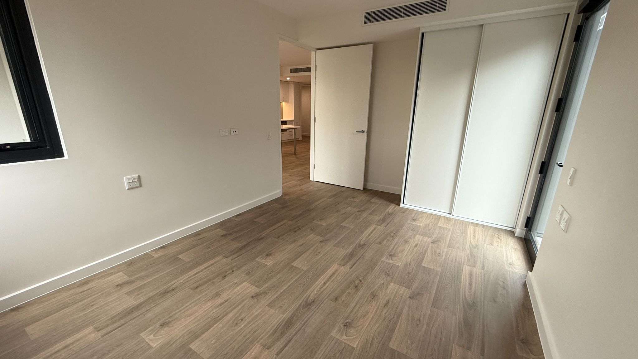 Bedroom1b