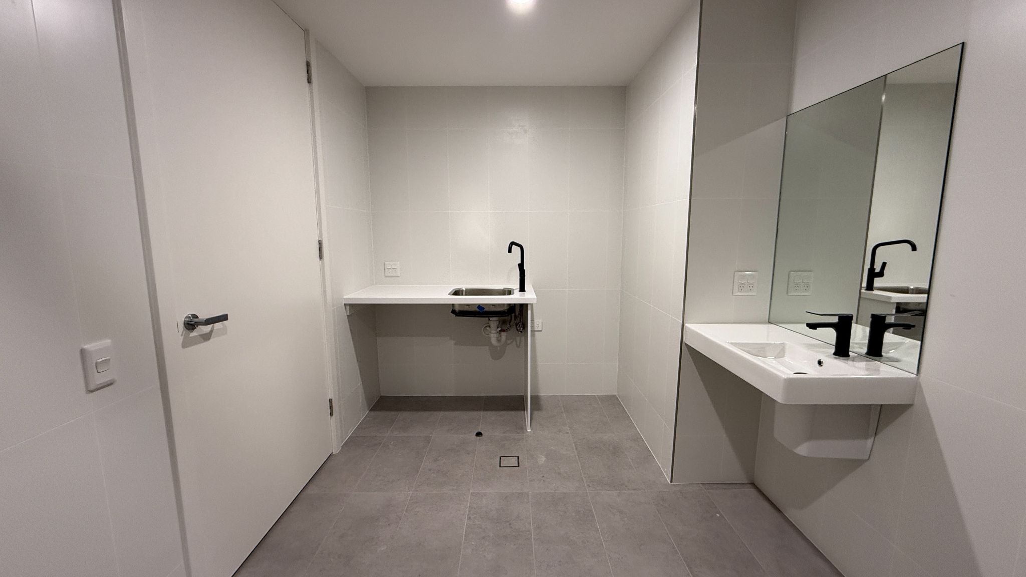 Bathroom1