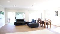 SDA Stockton Common dining and lounge area