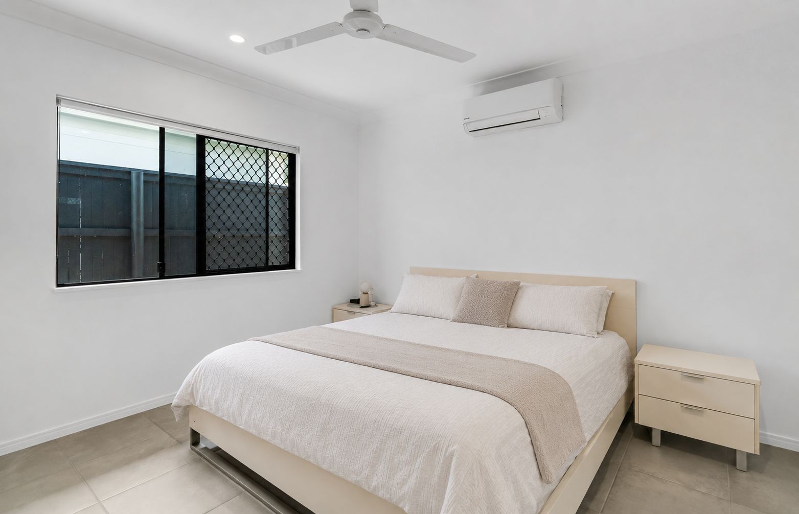 35 Maritime Bed