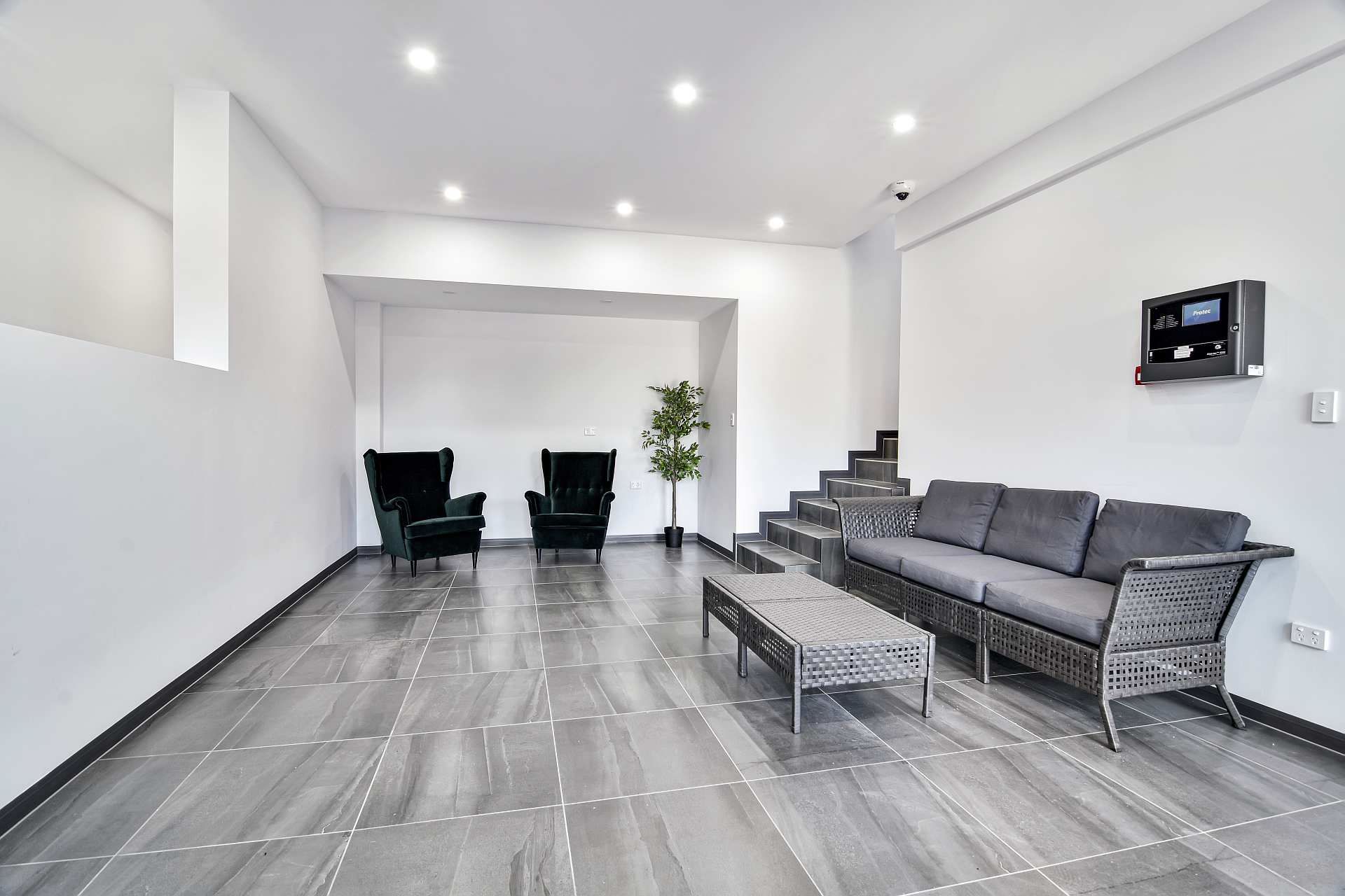 AZRE 44KIBO-200121-1203541aweb