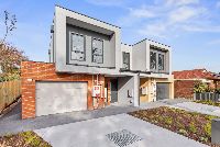 Cedar   Facade Both 4 LR No Logo