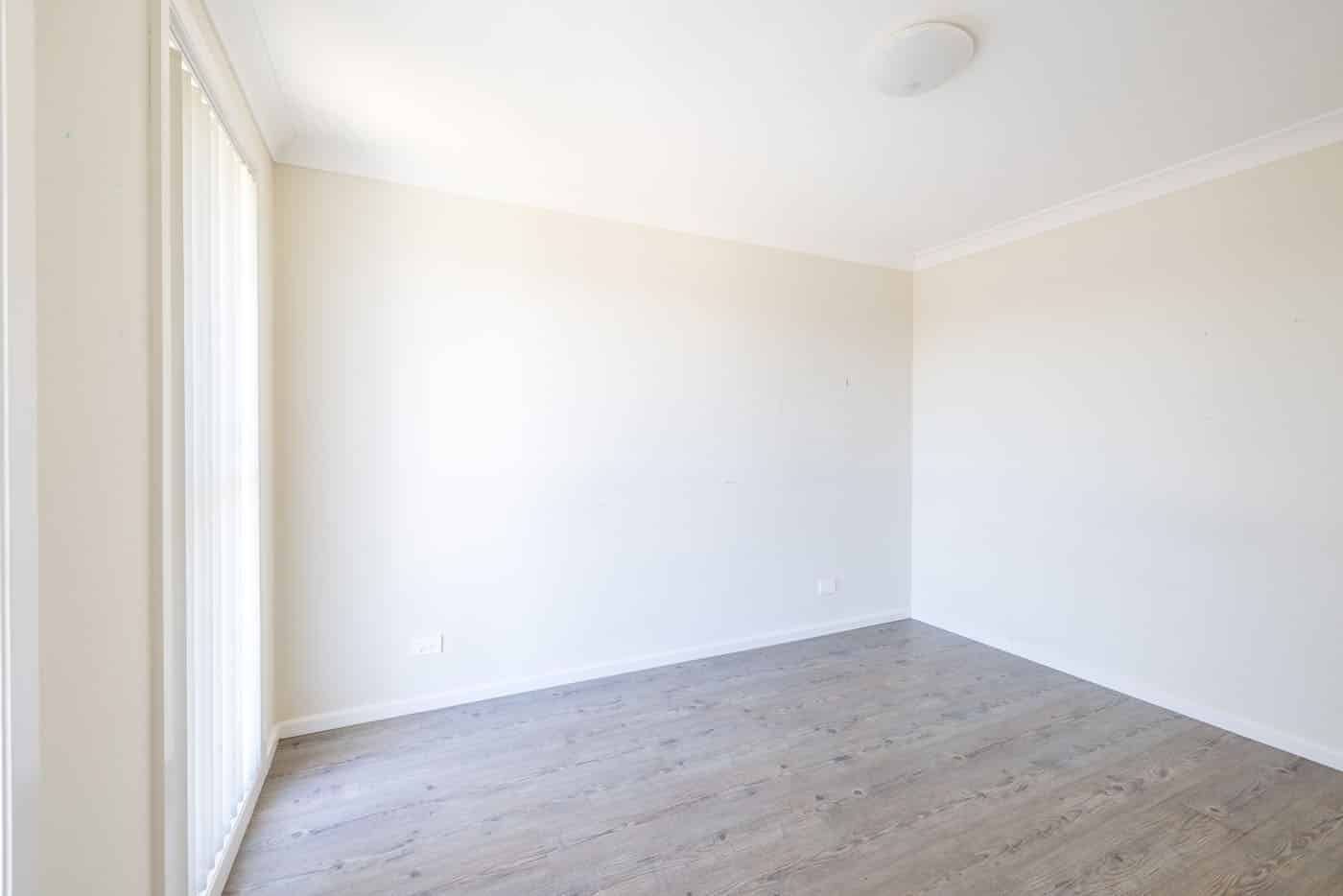 Ropes Crossing-0358-Bedroom1-option