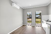 013 Open2view_ID979625-13_Overbeck_Street__Ashby