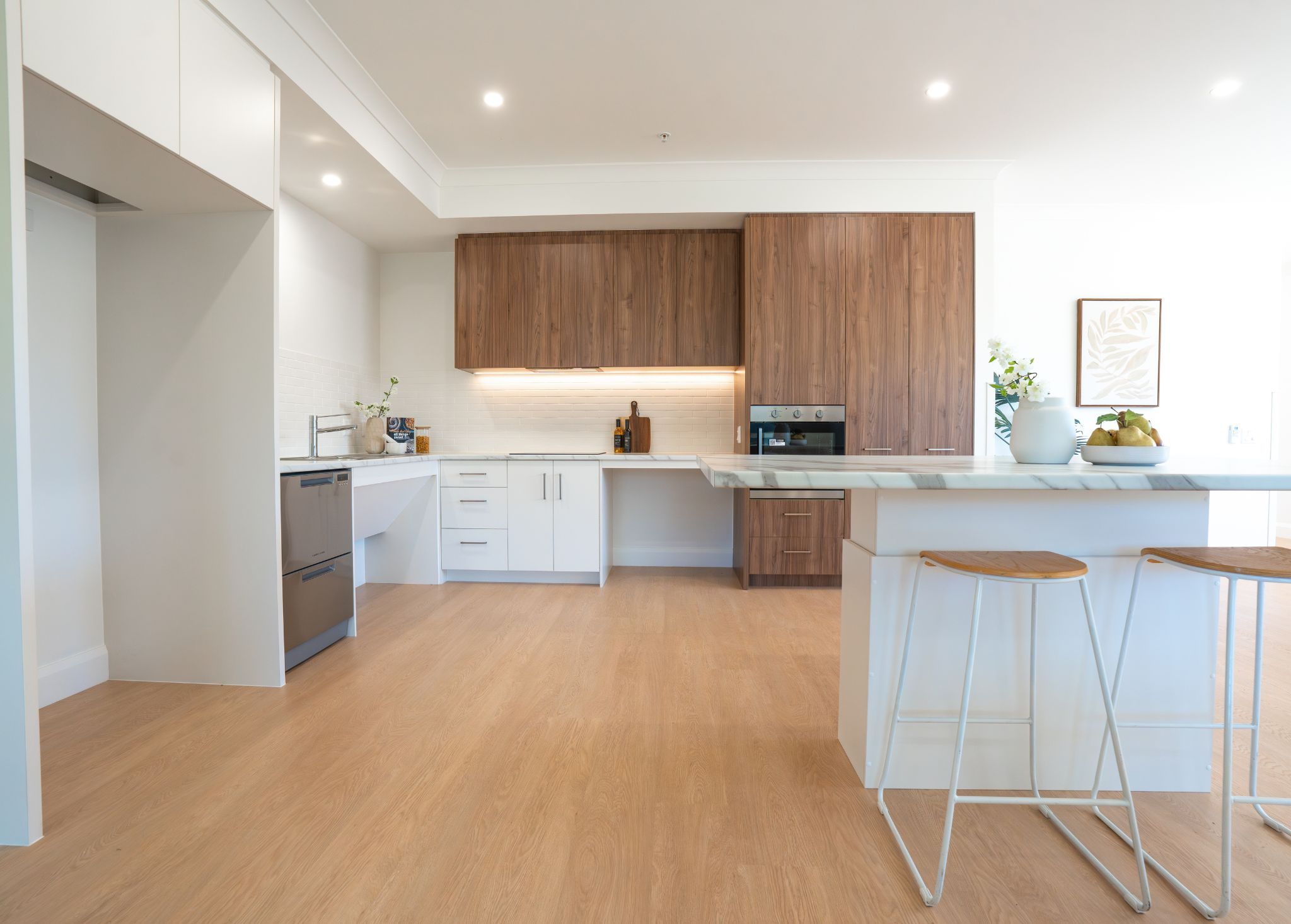 Housing HubNest Pics  44)