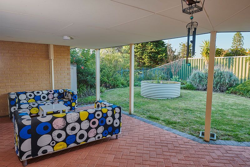 Bradford Outside-Area