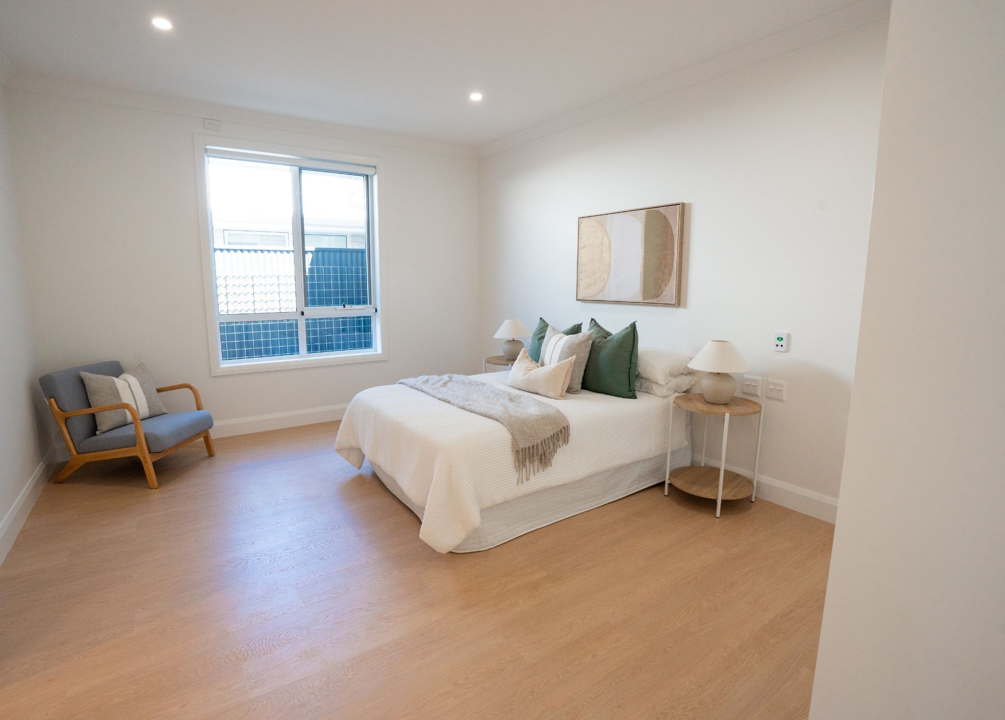 Housing HubNest Pics  43)