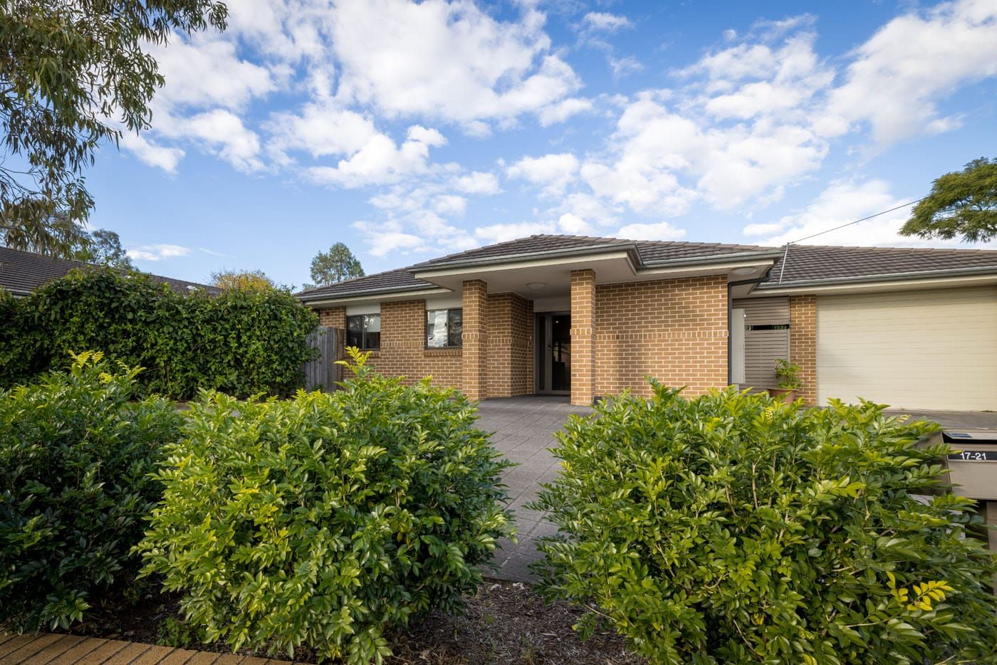 Ryde 0355-front-of-home