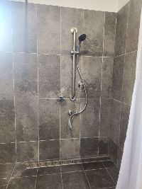 h0wc7ckj9eybnhik9mzo