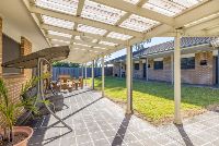 Ryde 0355-Outdoor-seating