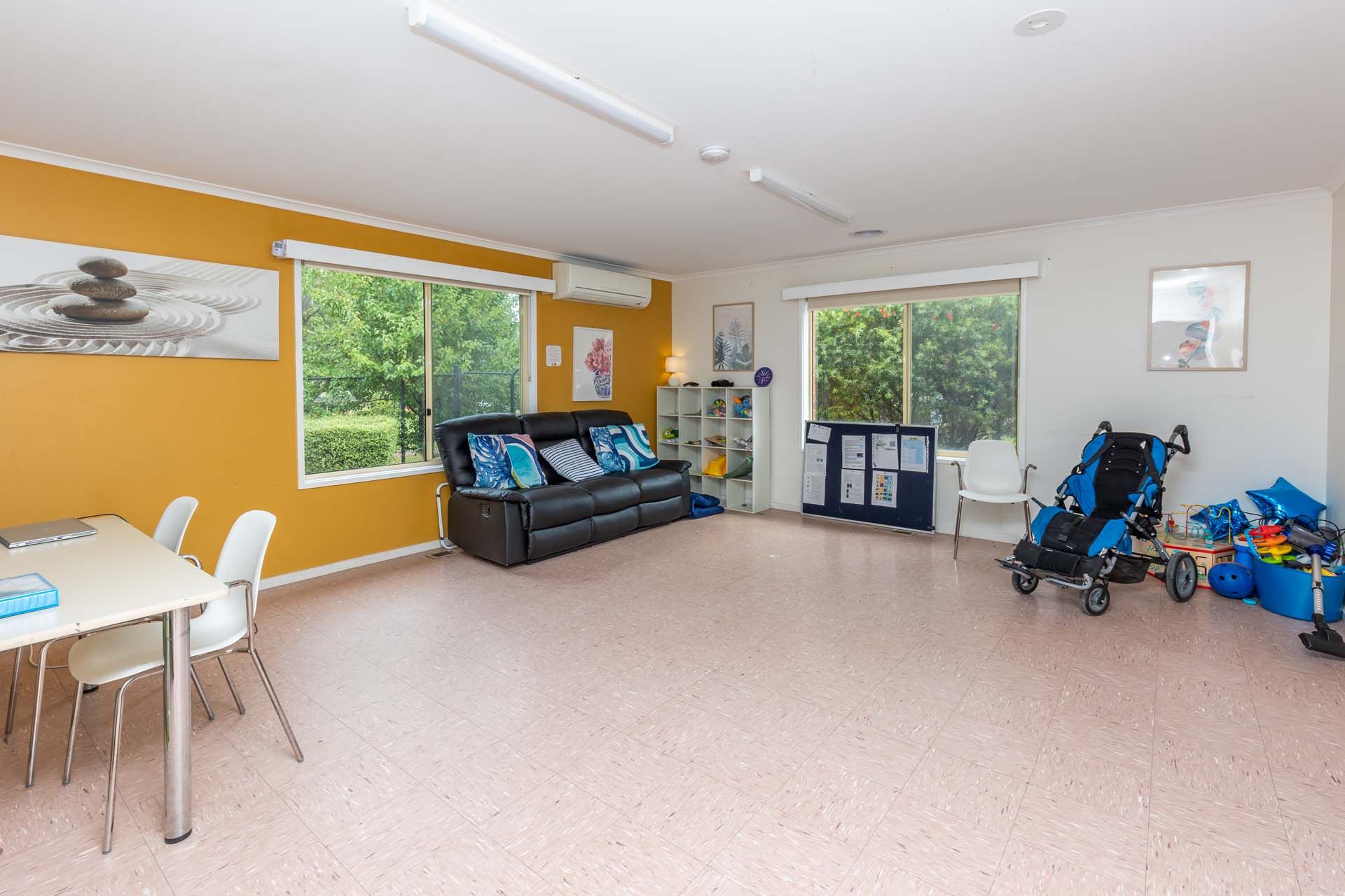 LR 20230327-244 Kambah Pool Rd-018_large