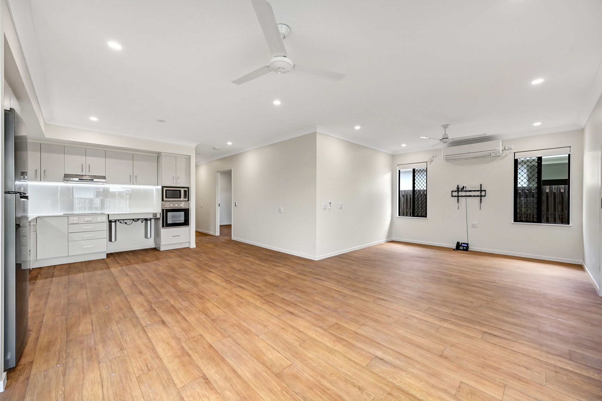 3   Parsonia Dve 16 - Kit liv Din