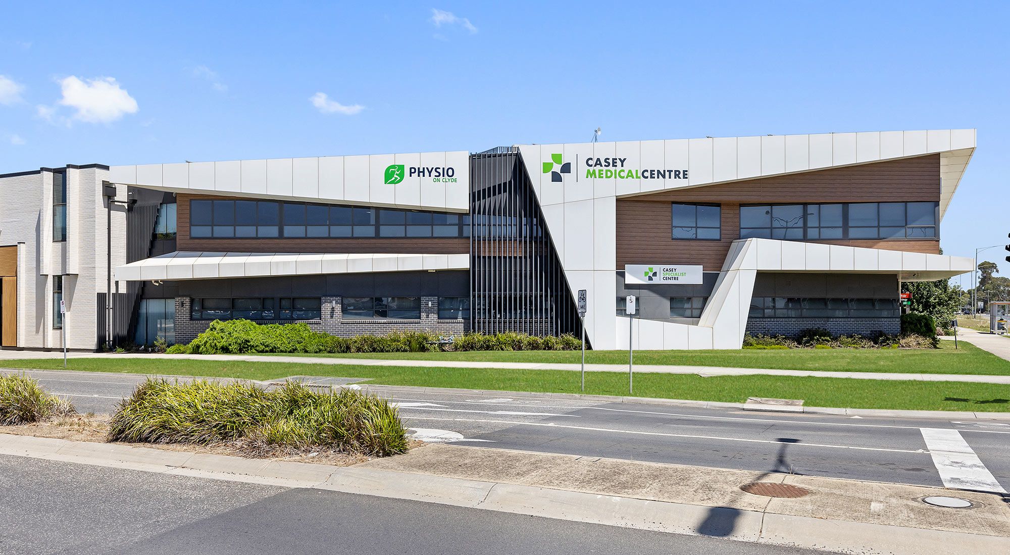 Clyde   Casey Medical Centre LR No Logo