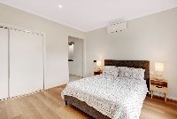 Armstrong Ck 70  Bed 1)