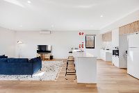Armstrong Ck 70  Kitchen & Lounge)