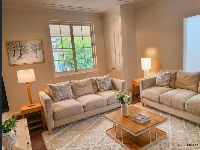 Woodlands Ave living 1