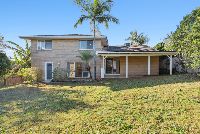 18 Hillcrest Ave PMQ 20
