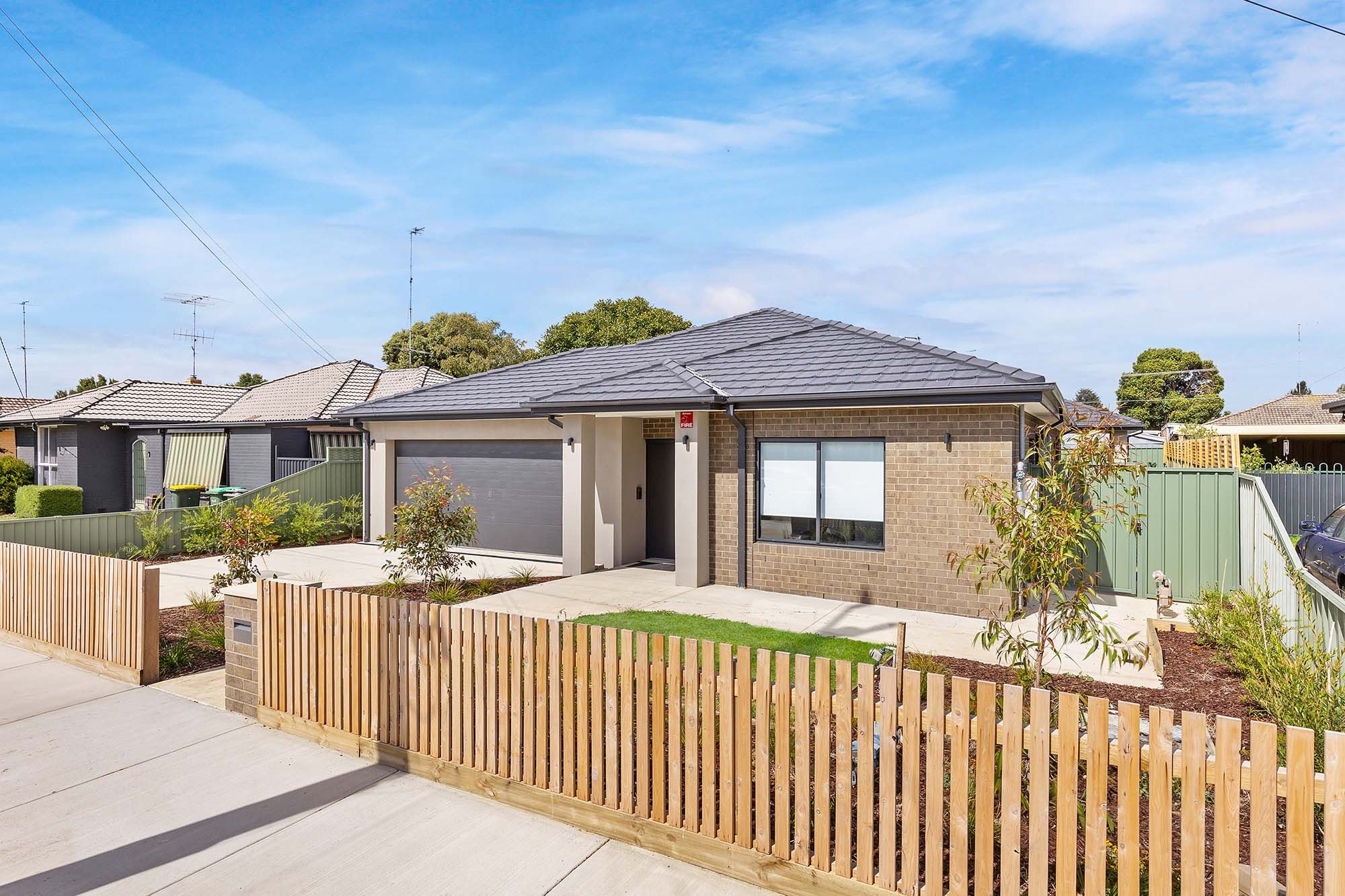 Bruce   Facade 2 LR No Logo