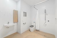 Ensuite 1 LR No Logo