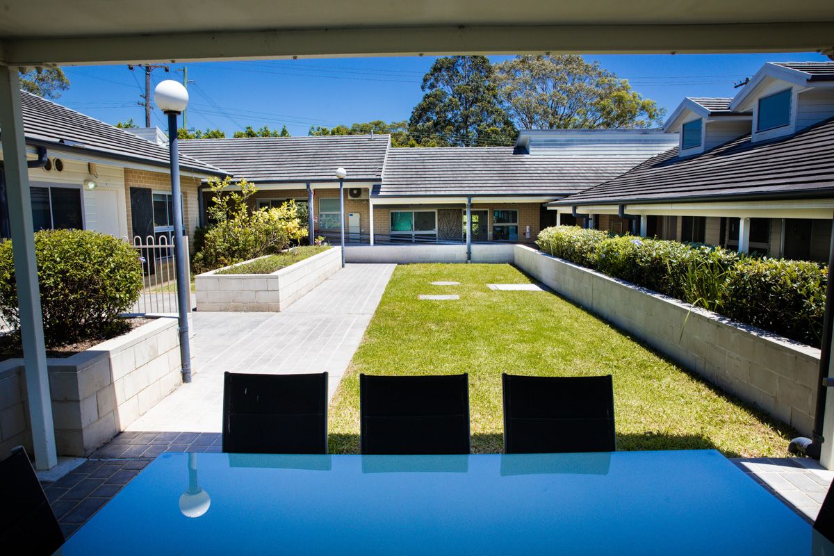 SIL003 LR_Claireville-SharedOutdoor-20