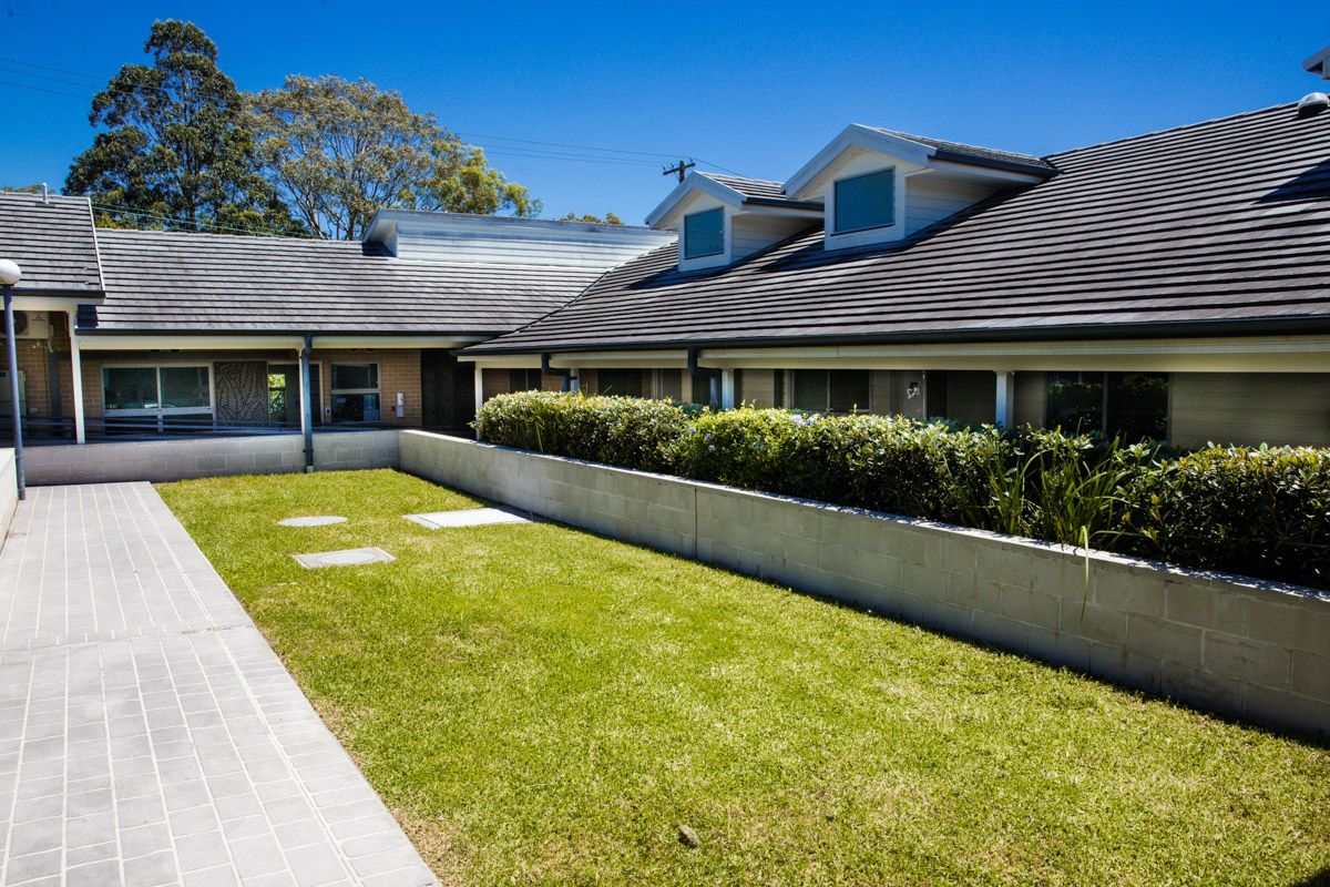 SIL003 LR_Claireville-SharedOutdoor-17