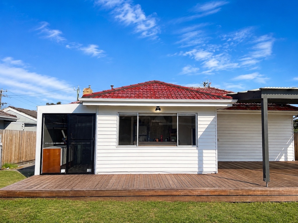 Frankston exterior