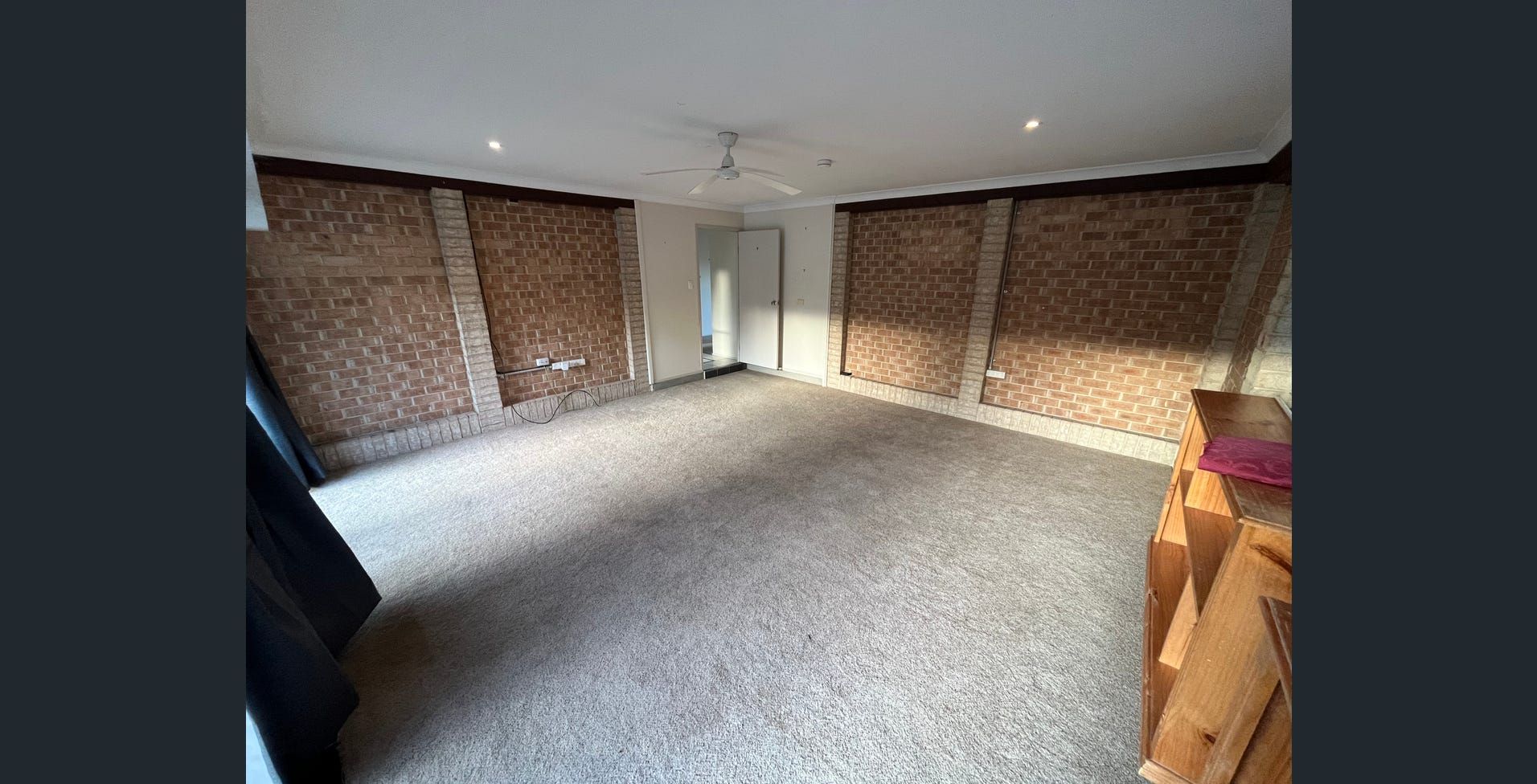 Second lounge