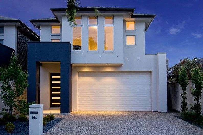 Front View Fulham Gardens