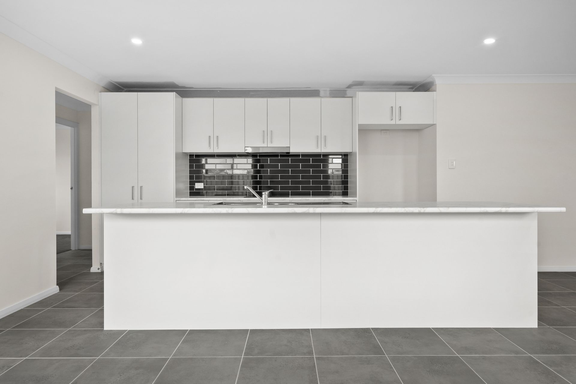 562611 5519360original.1920x0