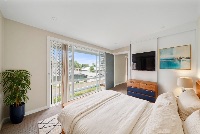 Care Metaz Day 2  69 of 142) staged