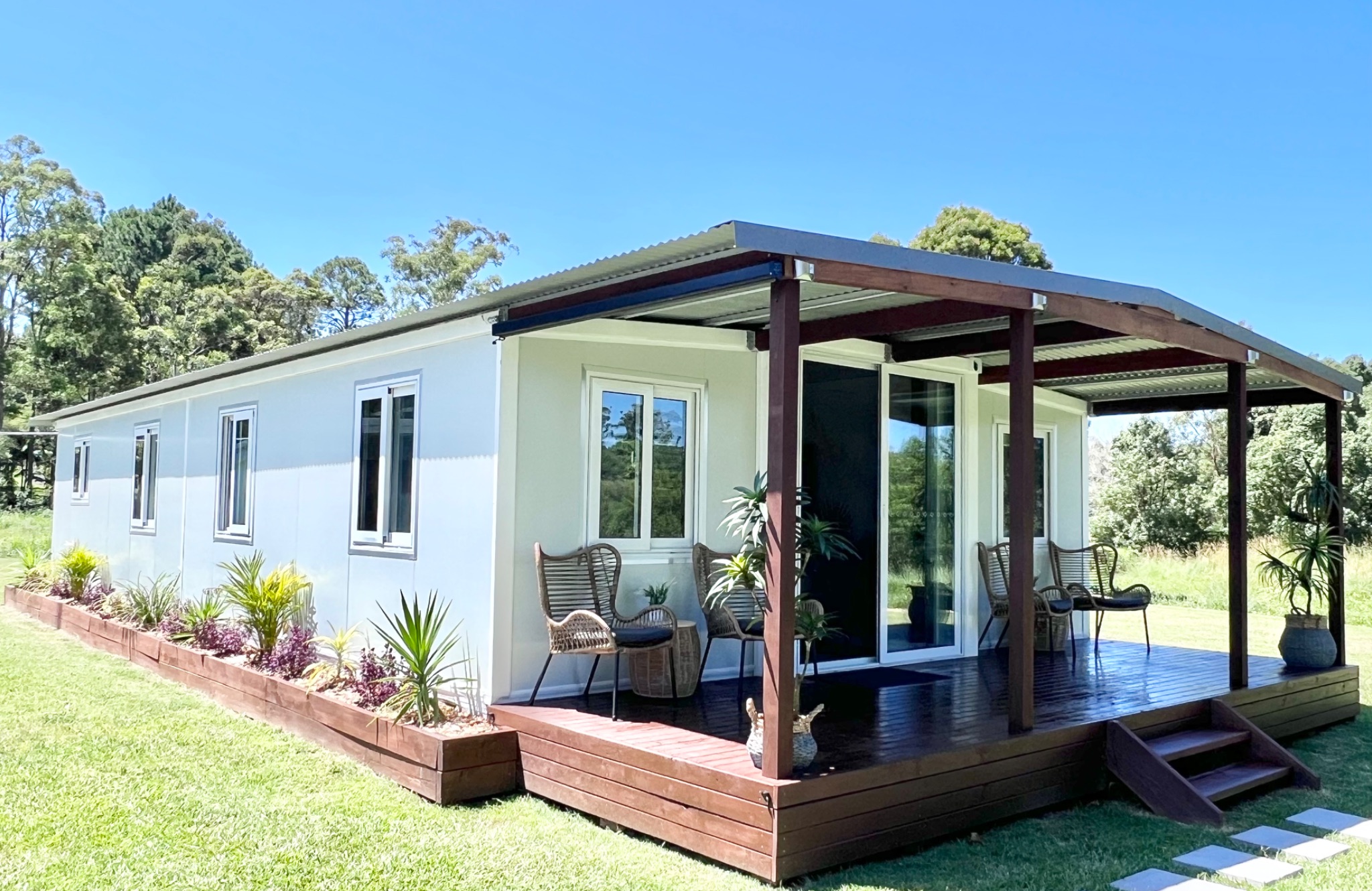 AB3BF5E6 C1D1-466E-B3B7-D9C1B4E16BDB