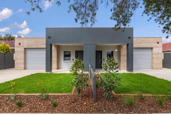 Facade Both 1 LR No Logo