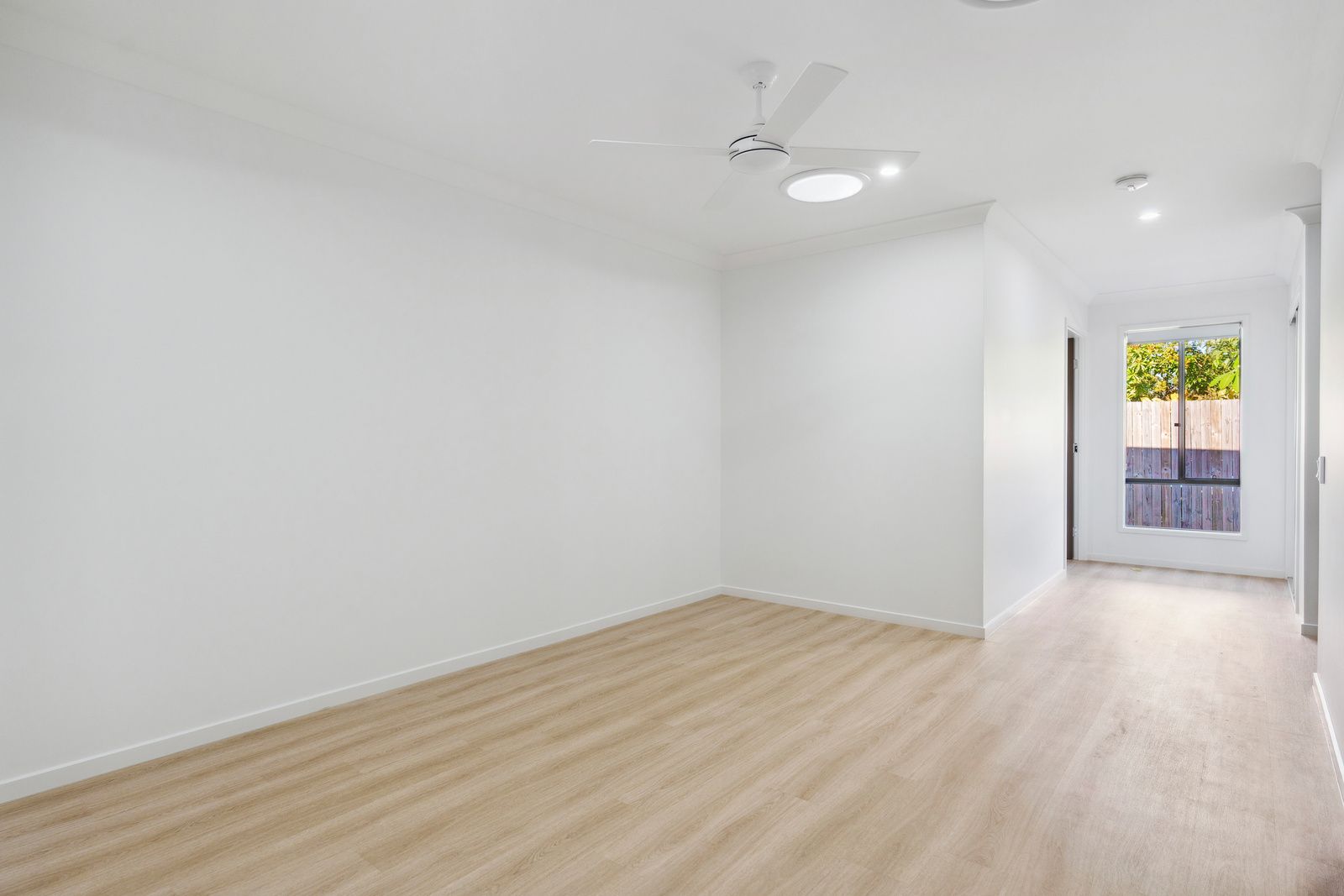 012 Open2view_ID953594-16_Owl_Court__Caboolture