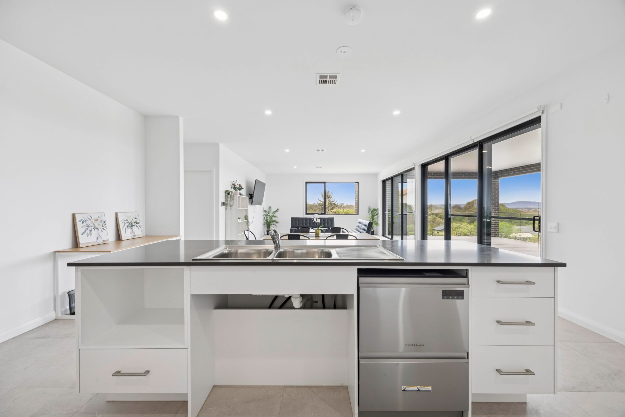 10 print-49-Bainton-Cres-10