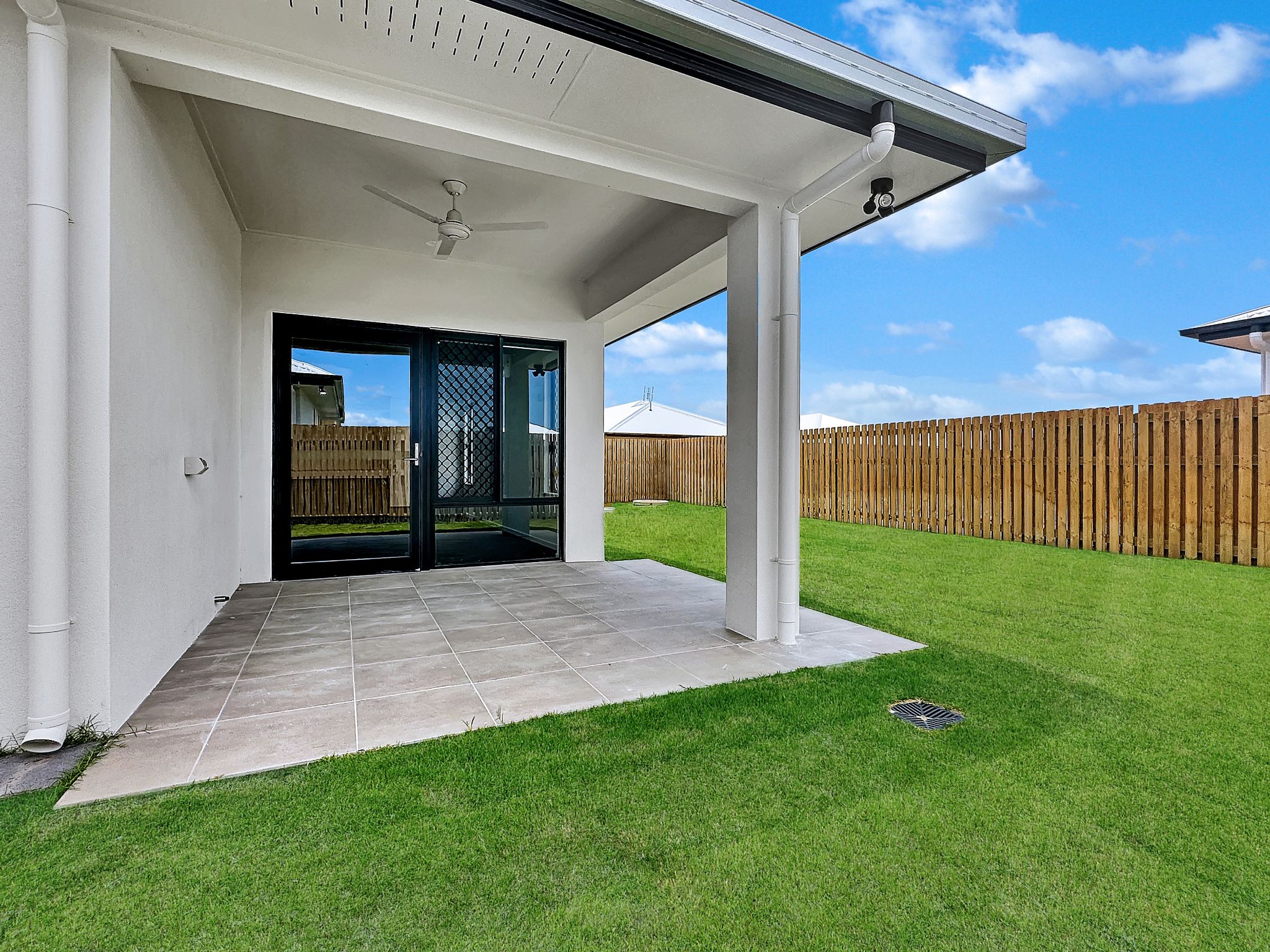 Patio Pasco_Drive(1) copy