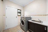 Tarranna Laundry 1