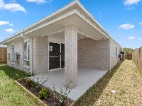 010 Open2view_ID738192-69_Alfred_Rose_Close