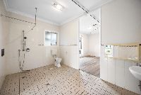 Taranna bath 1