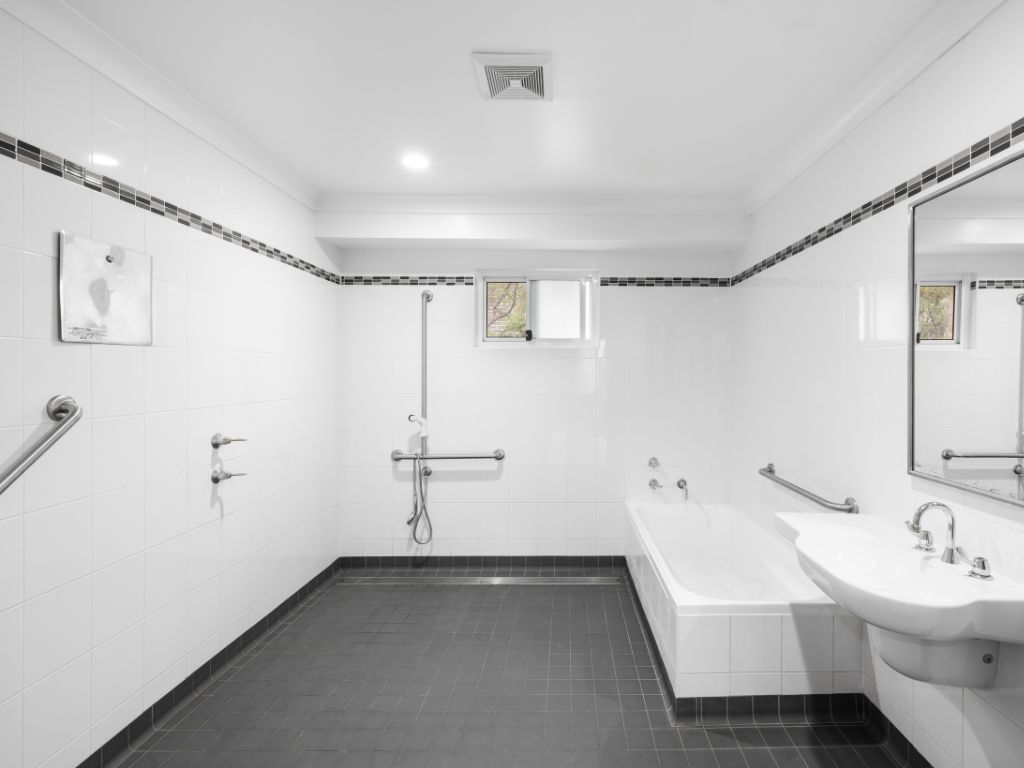 Supported Independent Living Hornsby Heights 3 (16083) Image 09 - Bathroom