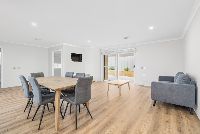 104 Burges St  13)