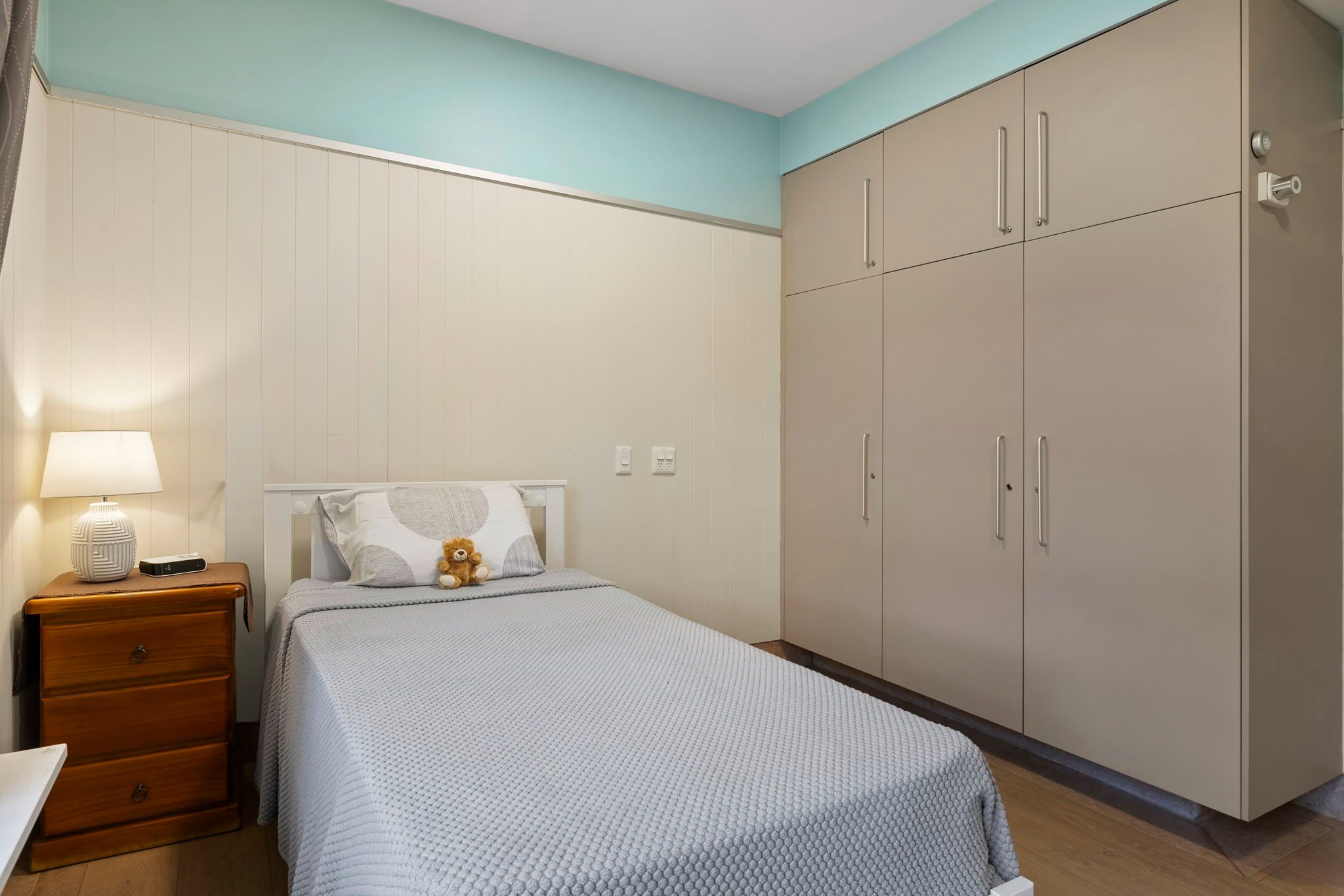 1 web-or-mls-78-badajoz-rd