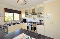 Sunnypine15439 38A St Albans