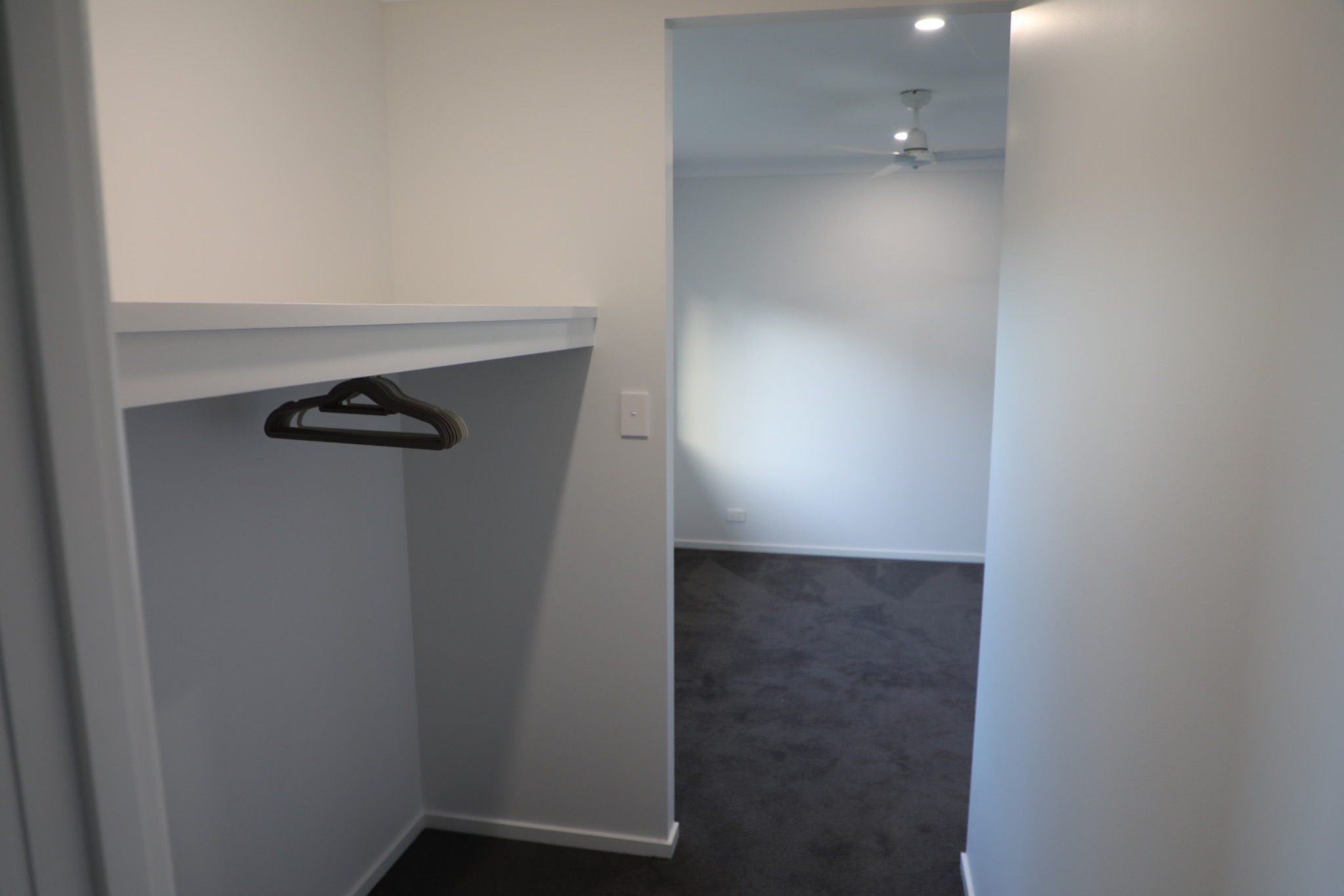 E1A28E3D B474-4840-834B-D85A9349028E