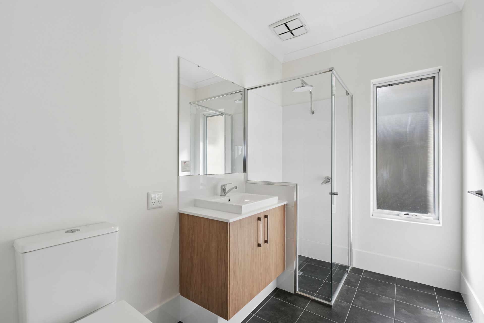 4 22 Mallacoota Parade, Anketell 03