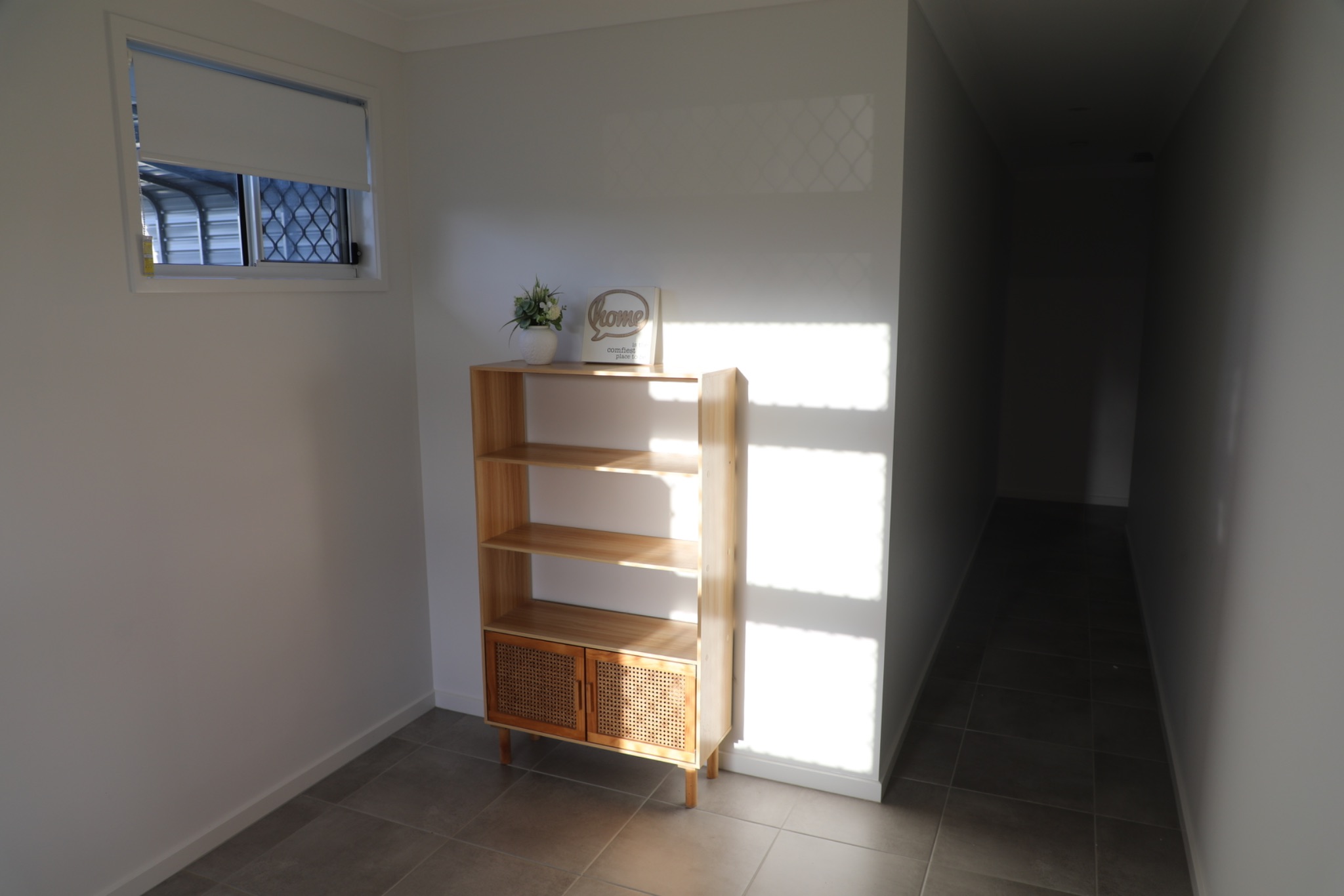 A4A9F6E5 1F77-41B2-9C3D-C13C84A3FAF2