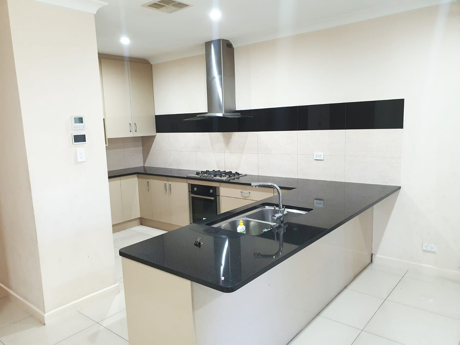 694b8d7f d43b-4770-ae93-dc5838356384