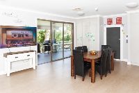 SIL022 LR_Maitland_living dining 1