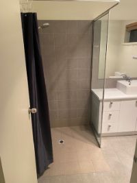 Shelle Lodge Bathroom