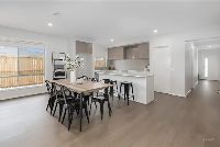 40 Whiteside St Beveridge  3)