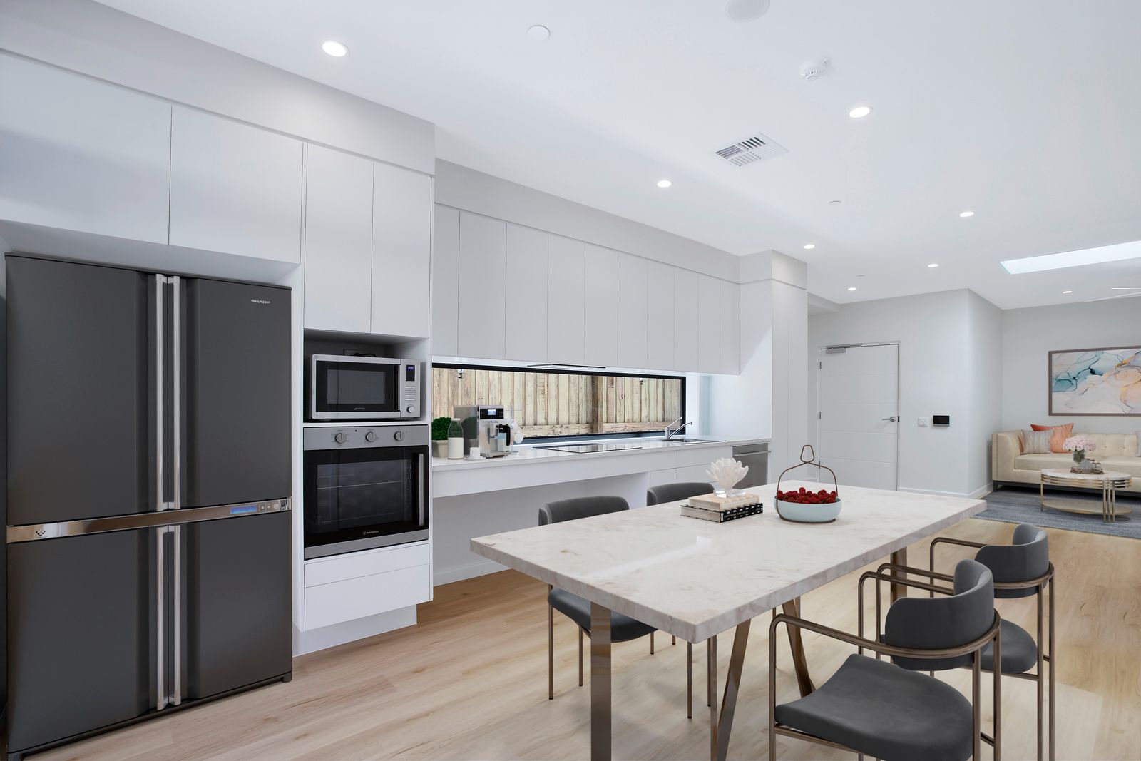 025 Open2view_ID788610-3_Bungama_Street